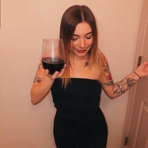 Meet your Posher, Tara